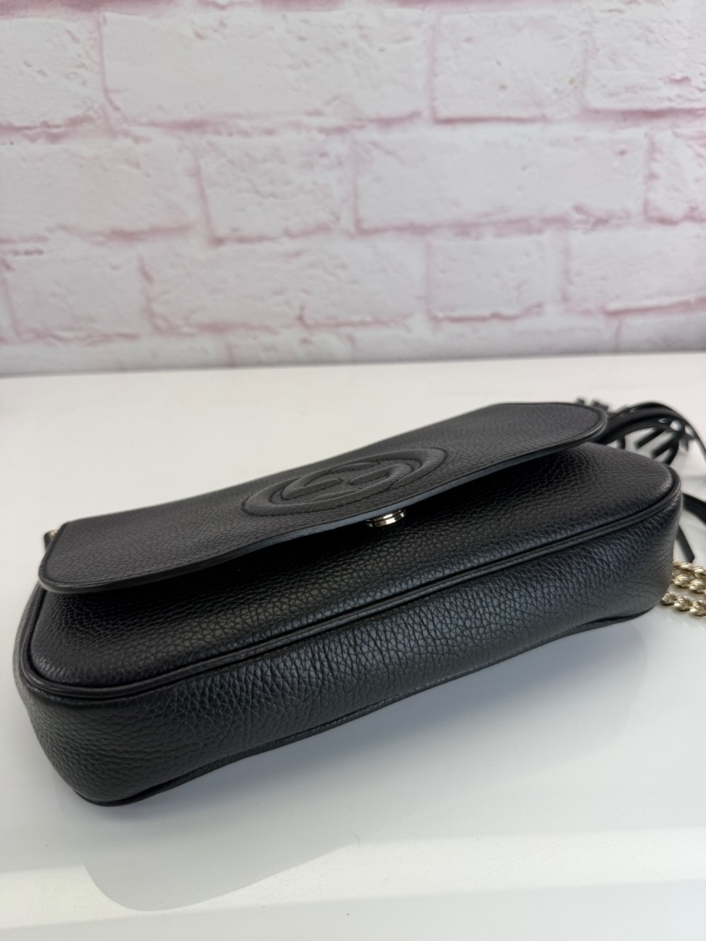 Authentic Pebbled Calfskin Medium Soho Flap Crossbody Black - Picture 4 of 14